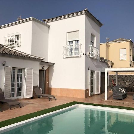 Villa Vanesa Luxury Private Villa With A Heated Pool, 4 Bedrooms And 4 Bathrooms Costa Adeje Dış mekan fotoğraf