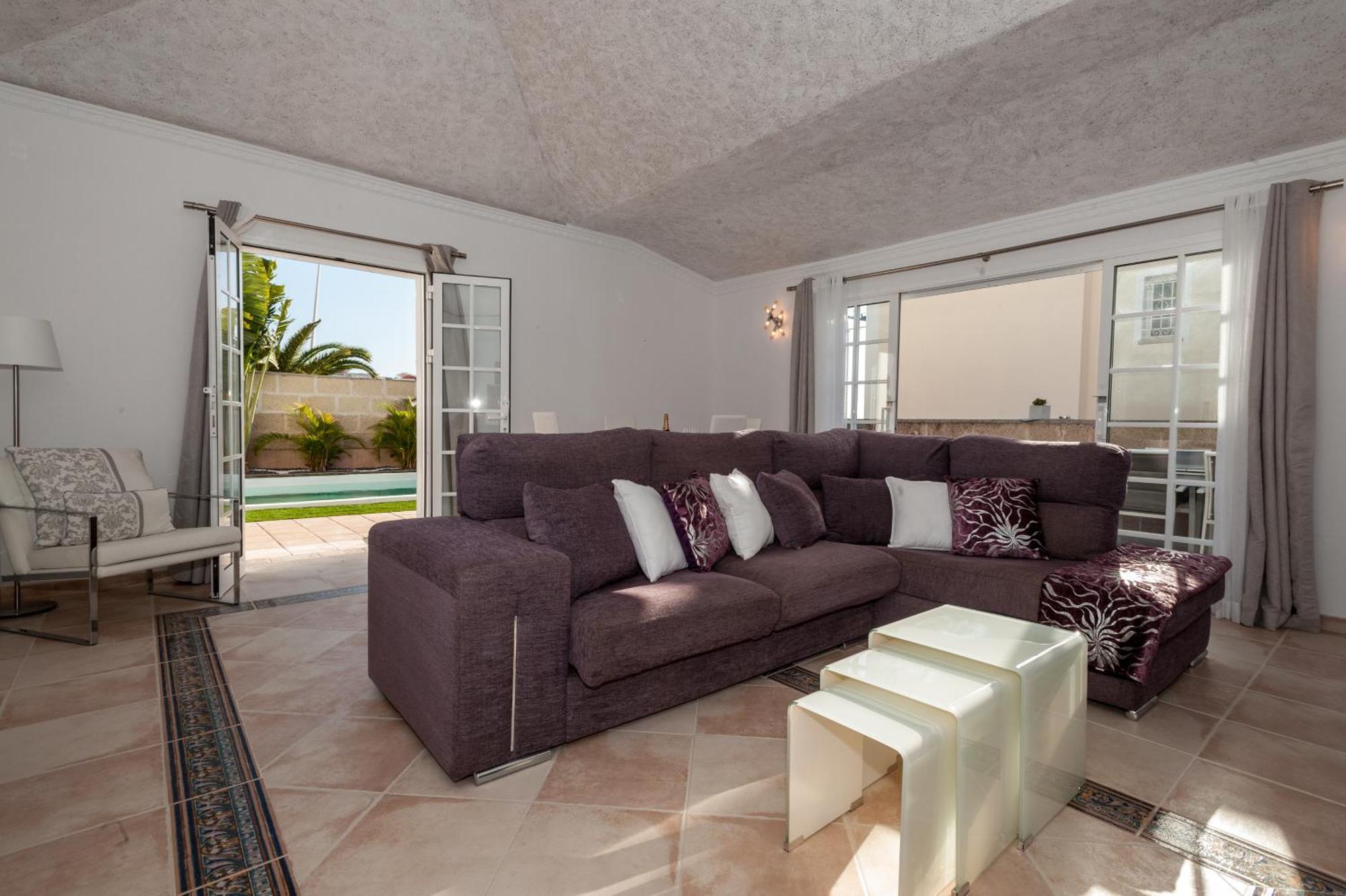 Villa Vanesa Luxury Private Villa With A Heated Pool, 4 Bedrooms And 4 Bathrooms Costa Adeje Dış mekan fotoğraf