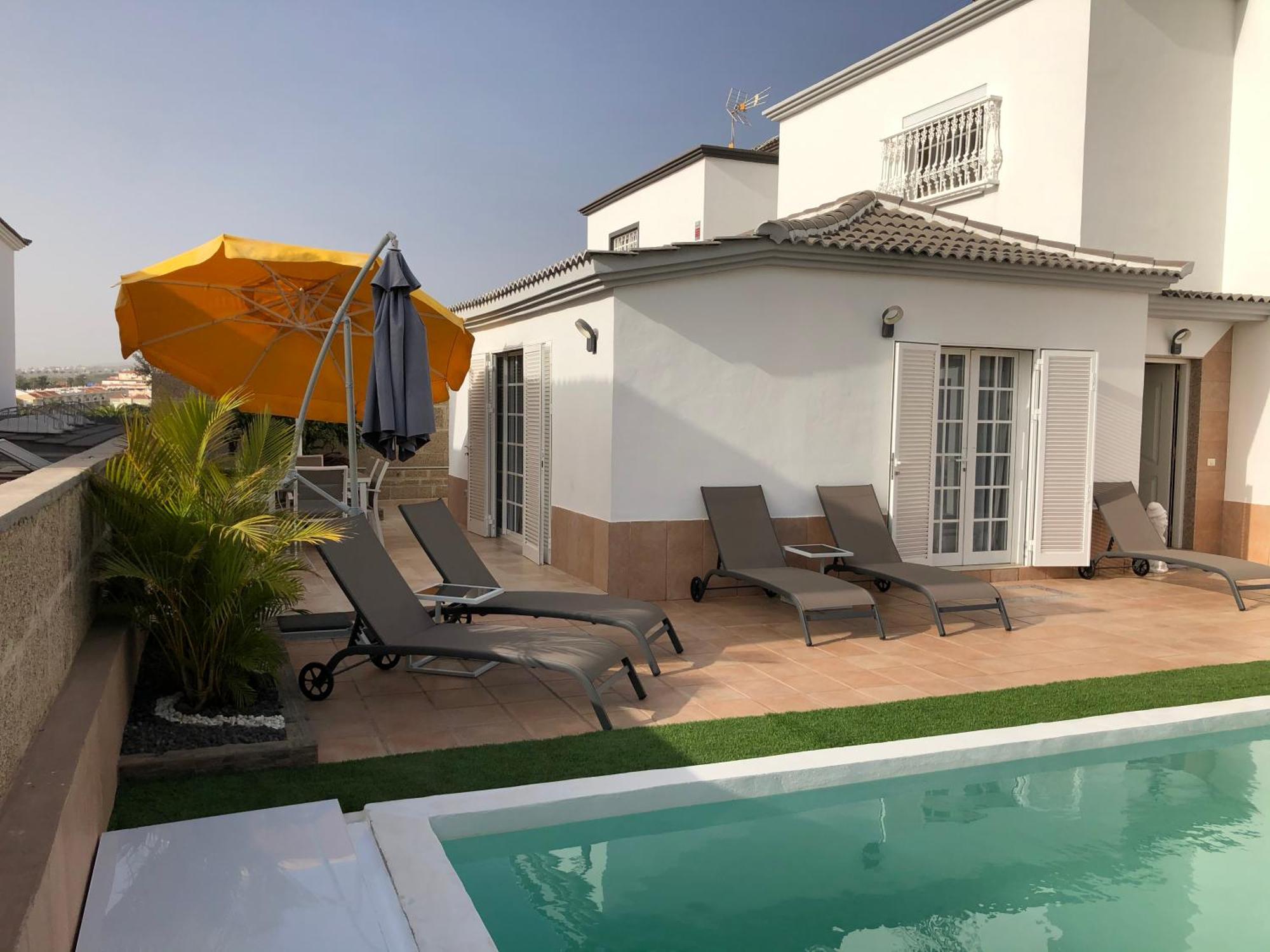 Villa Vanesa Luxury Private Villa With A Heated Pool, 4 Bedrooms And 4 Bathrooms Costa Adeje Dış mekan fotoğraf