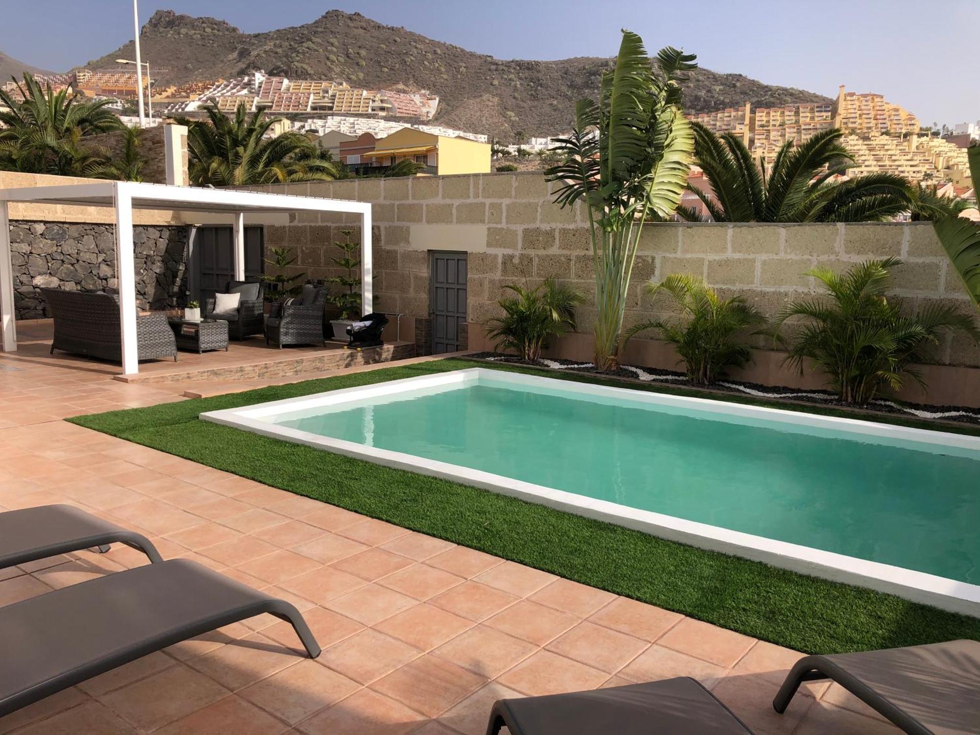 Villa Vanesa Luxury Private Villa With A Heated Pool, 4 Bedrooms And 4 Bathrooms Costa Adeje Dış mekan fotoğraf