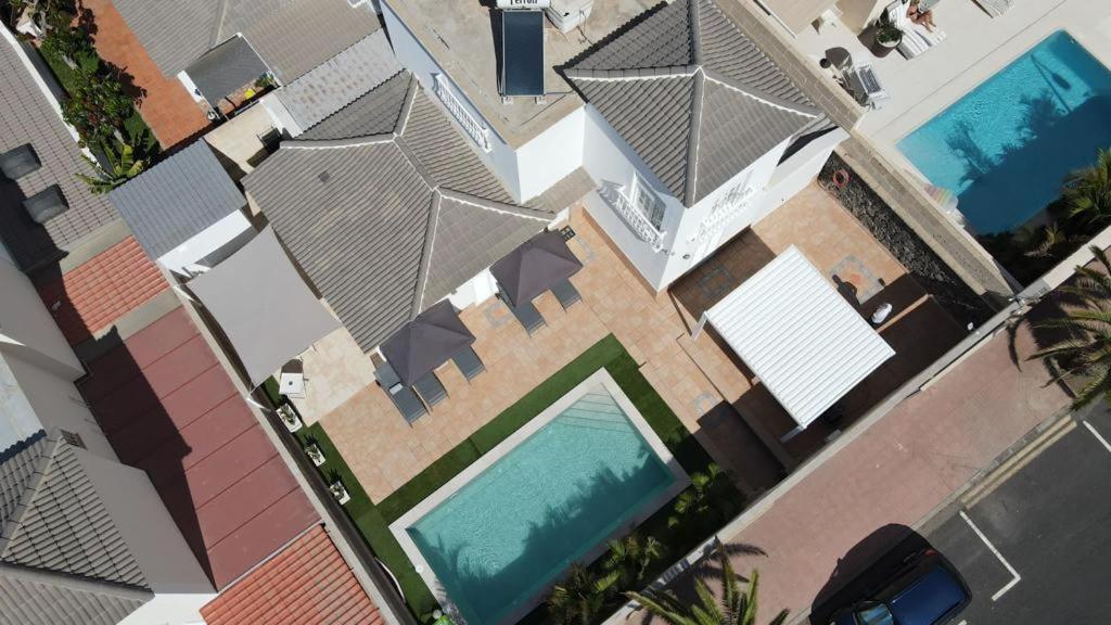 Villa Vanesa Luxury Private Villa With A Heated Pool, 4 Bedrooms And 4 Bathrooms Costa Adeje Dış mekan fotoğraf