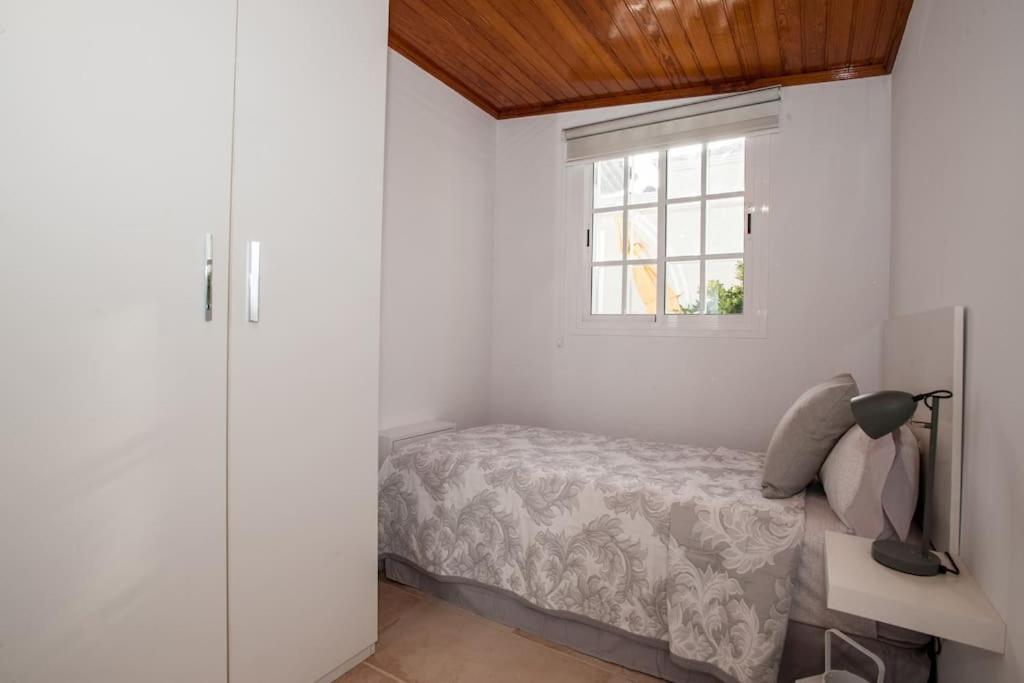 Villa Vanesa Luxury Private Villa With A Heated Pool, 4 Bedrooms And 4 Bathrooms Costa Adeje Dış mekan fotoğraf